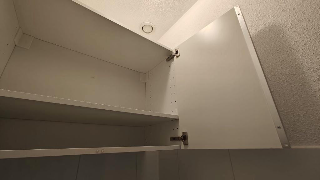 IKEA Bovenkast wall cabinet high-gloss white