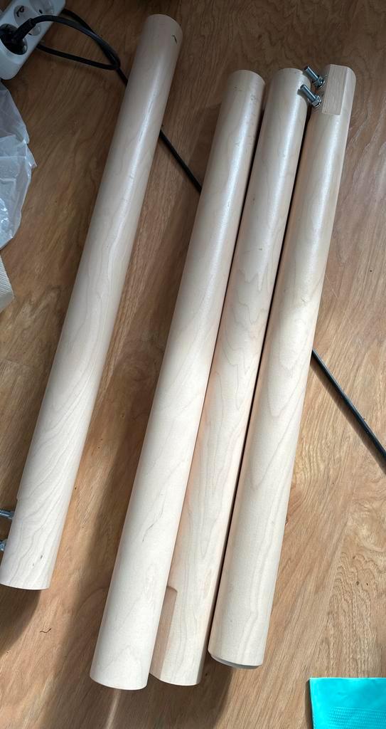 Ikea uitschuifbare tafel - gratis af te halen