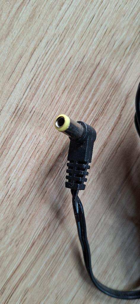 GRATIS: Oplader voor telefoon