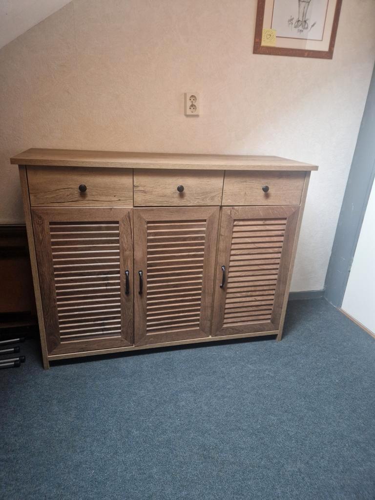 Dressoir / Kast met deuren en lades