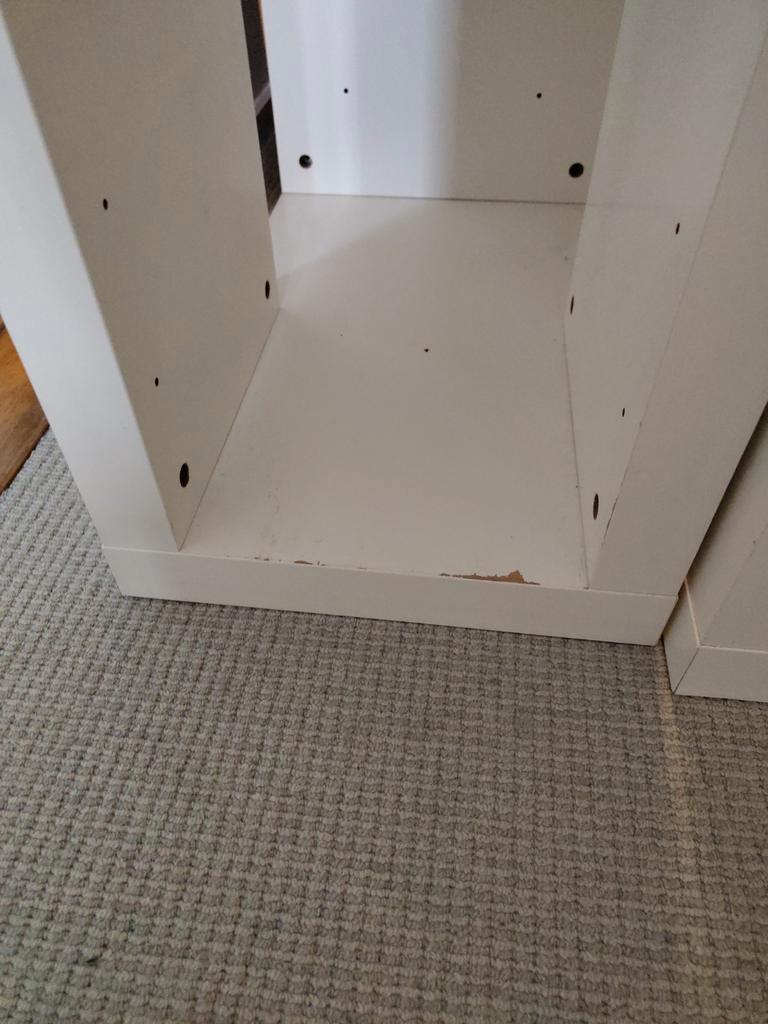 Bureau-blad met twee kastjes - Gratis af te halen!