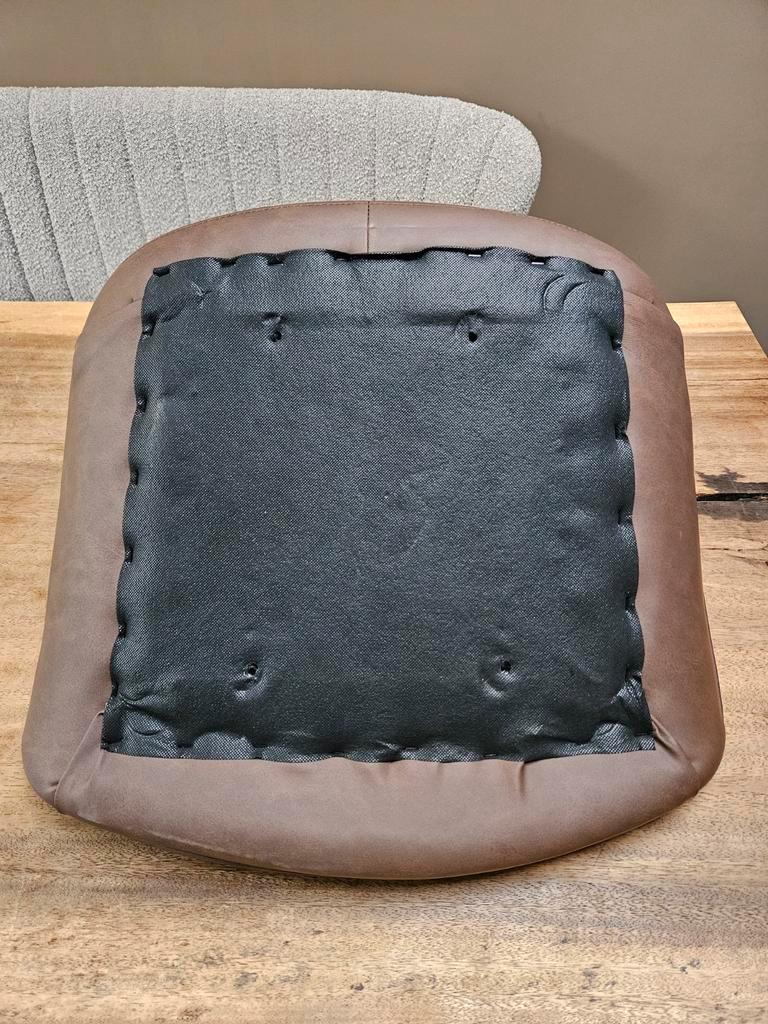 3 stoelzittingen bruin