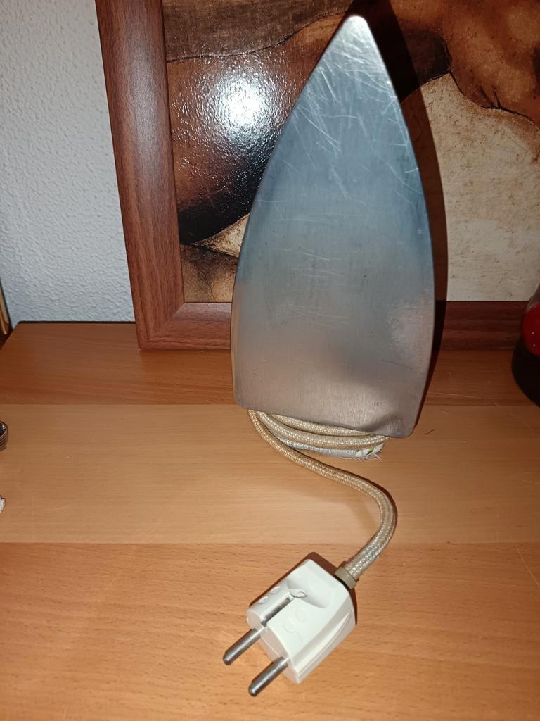 Klein Strijkijzer gebruikt