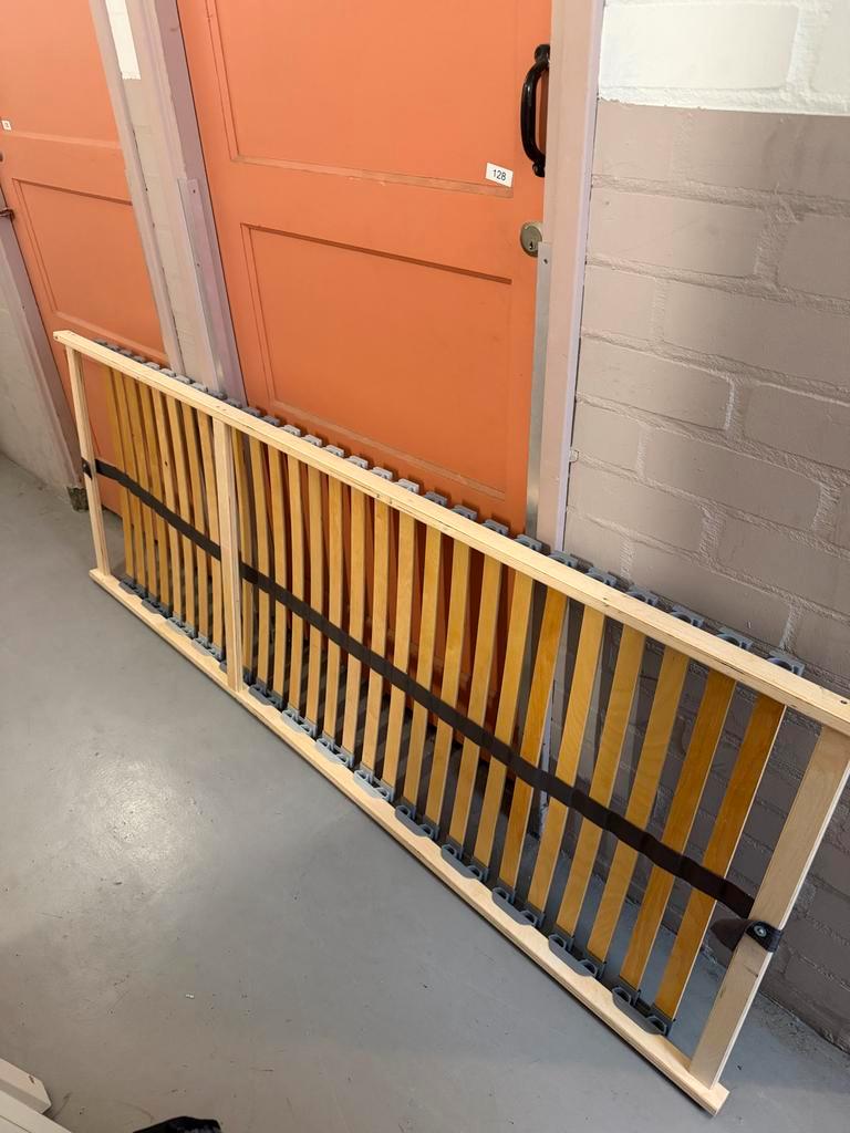 2 stuks IKEA Luröy lattenbodem - Zo goed als nieuw!