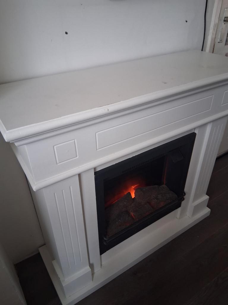 GRATIS schouw met kachel/verlichting