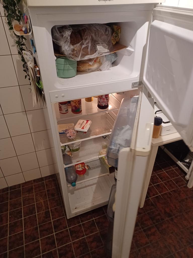 GRATIS - Koelkast met vriesvak