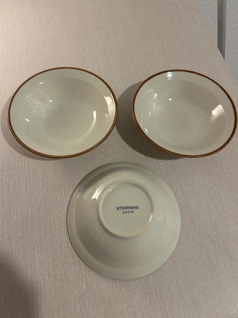 Small Light Brown Bowls