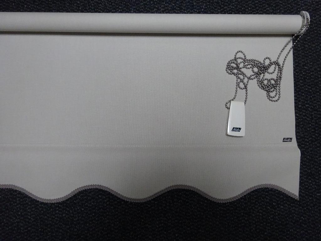 Rolgordijnen Luxaflex. GRATIS afhalen.