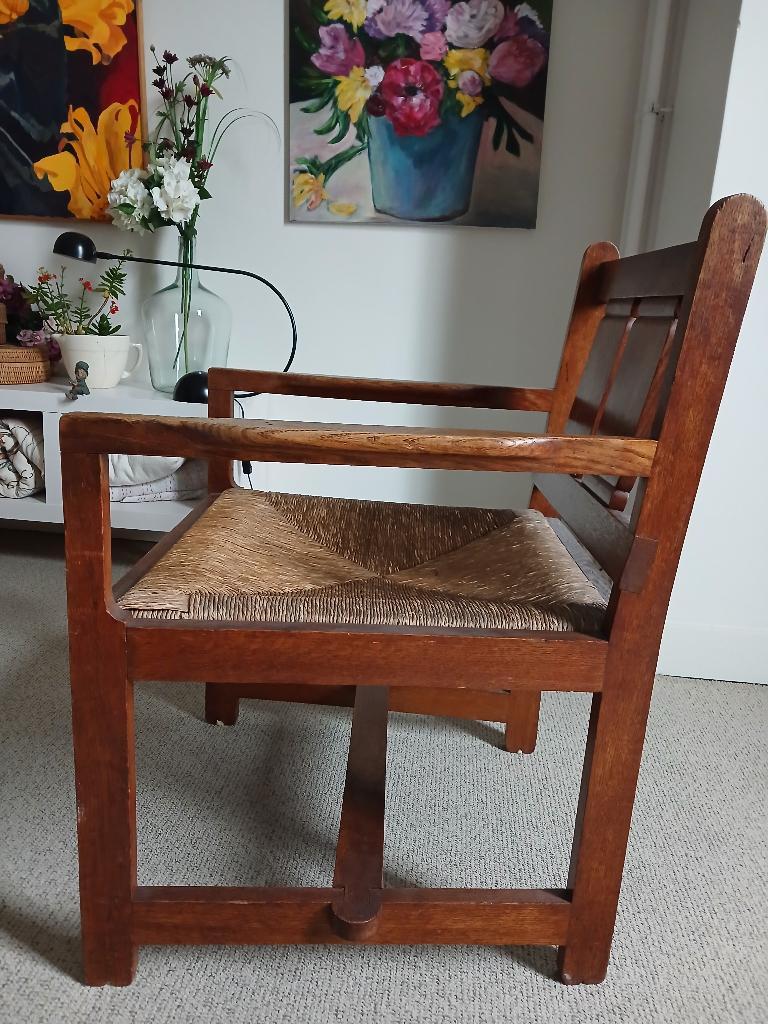 houten stoel met rieten zitting