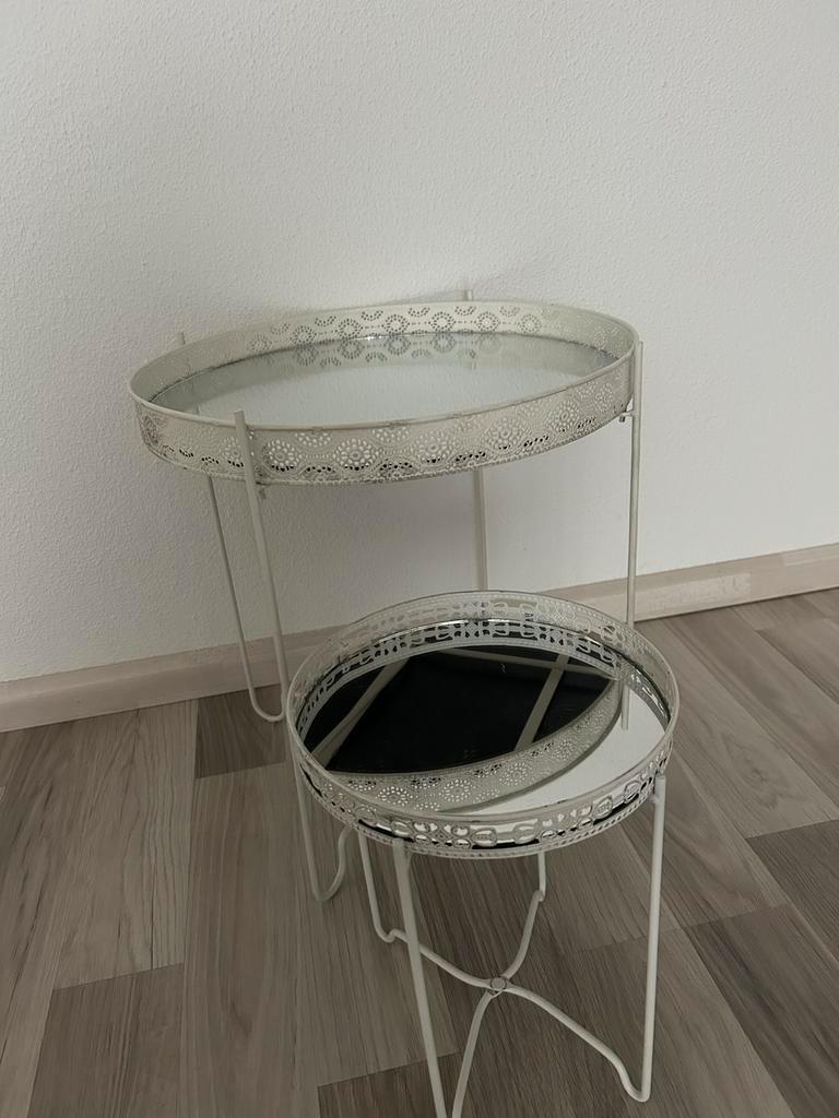 Leuke set van 2 bijzettafels