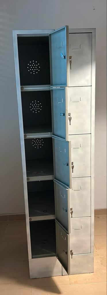 Gratis locker kasten - ophalen voor woensdag!