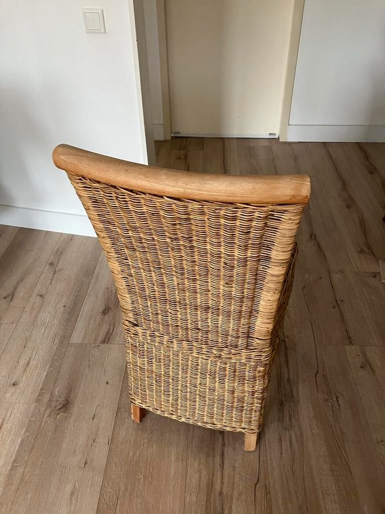 x4ea Rotan stoelen in goede staat