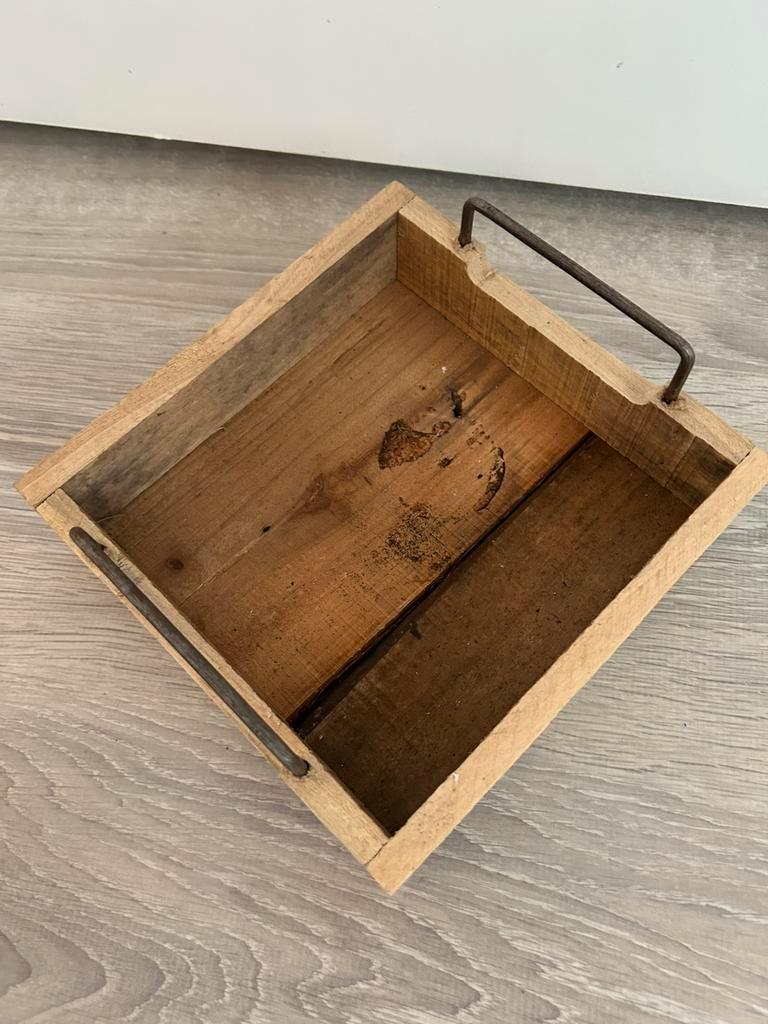 Gratis klein houten dienblad