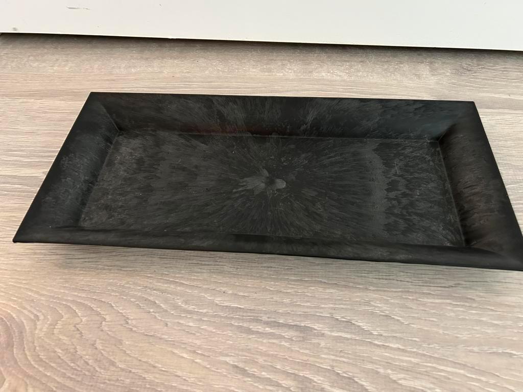 Gratis grijs rechthoekig dienblad