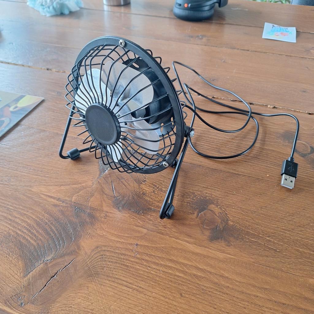 Mini USB Ventilator - Zo goed als nieuw