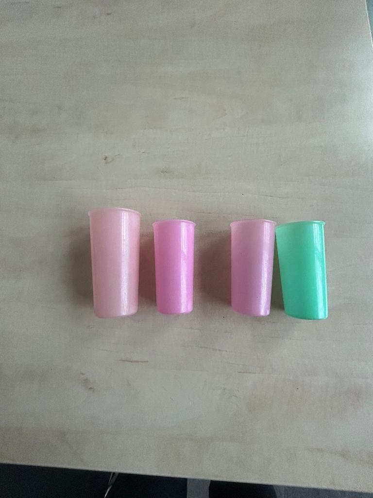 Tupperware bekers
