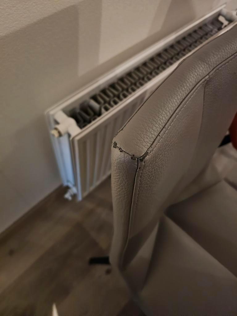 4 eetkamerstoelen merk Xooon. GRATIS af te halen