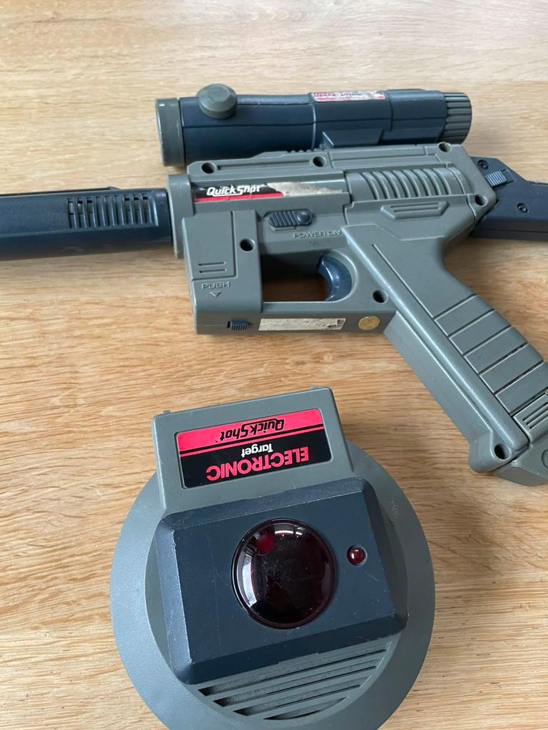 Retro laser pistool gratis ophalen