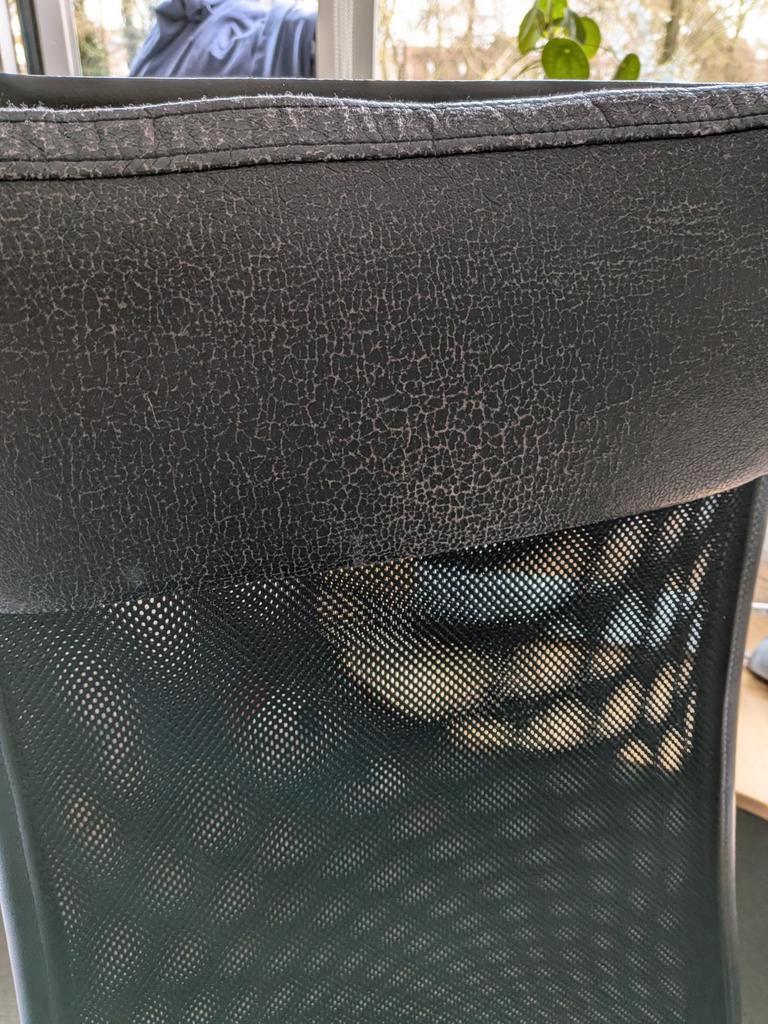 Gratis bureaustoel - in hoogte verstelbaar