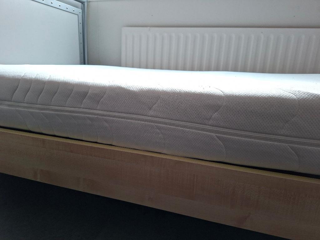 Gratis 1 persoons bed