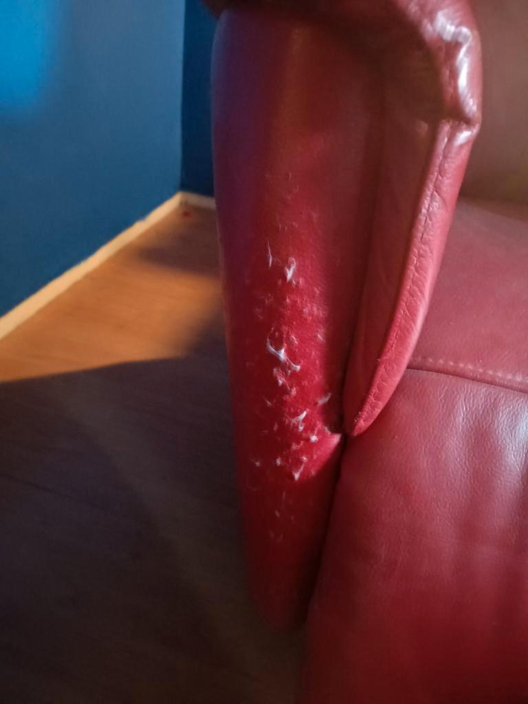 Goed werkende rode Relax stoel Gratis