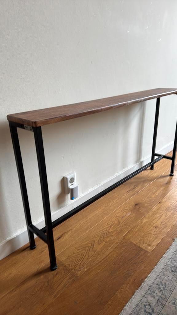 Black and wood side table