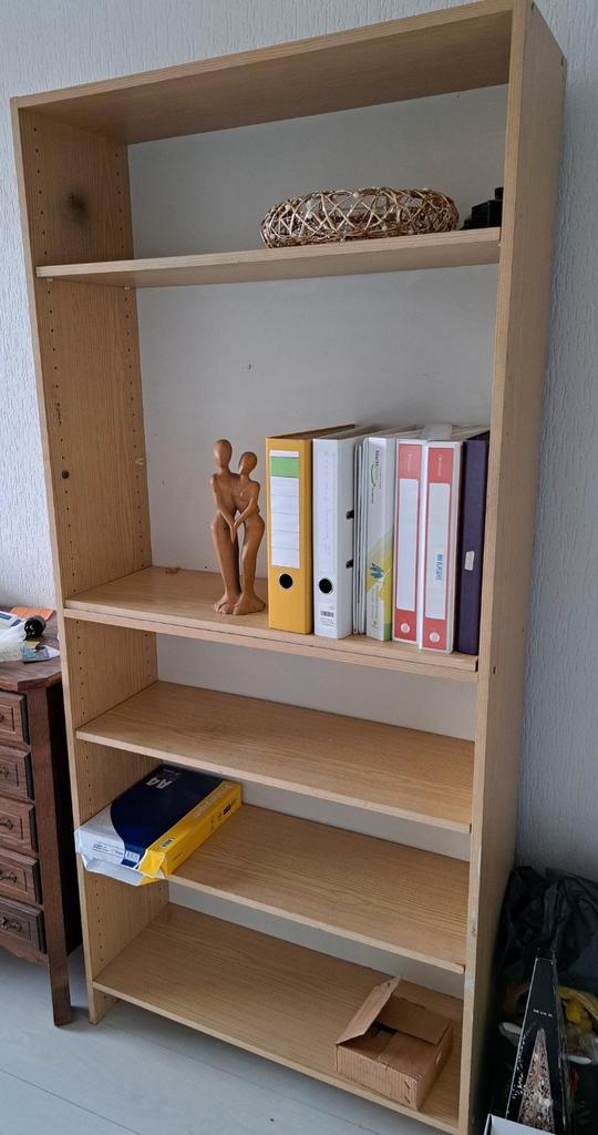 Gratis op te halen! Gebruikte boekenkast