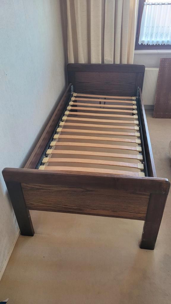 Bed frame