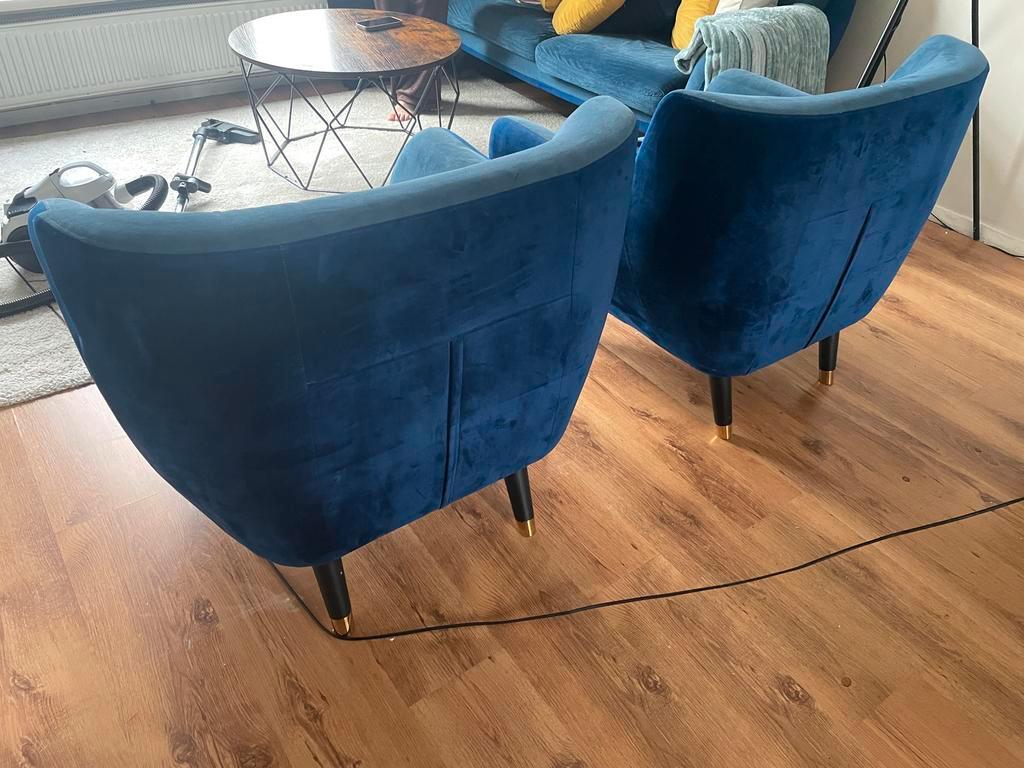 2 Blauwe Velvet Fauteuils