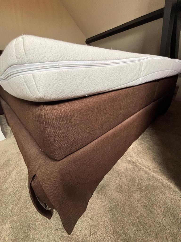 Boxspring gratis afhalen, zelf uit elkaar halen en afvoeren