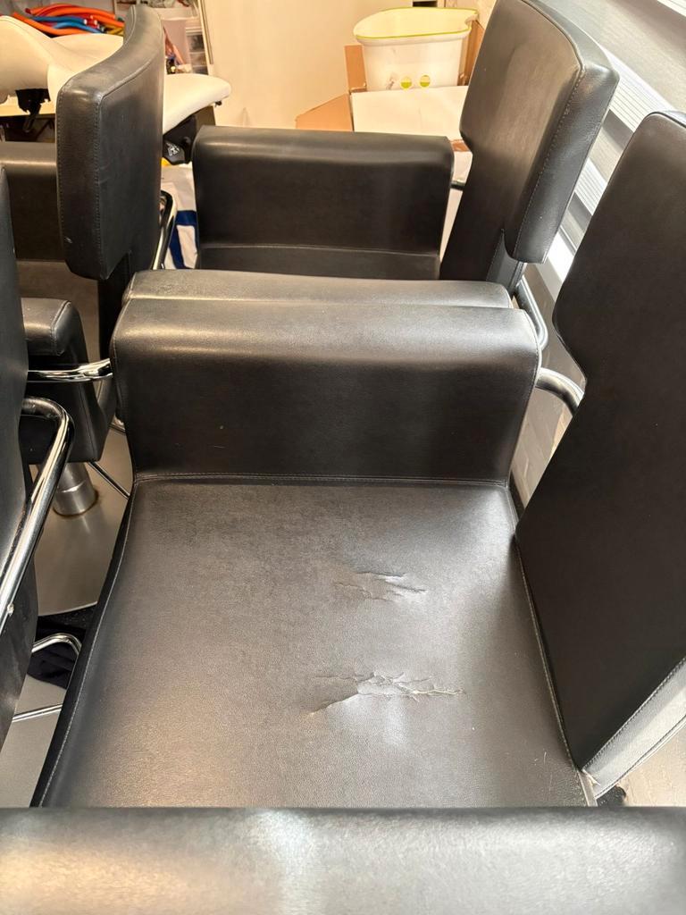 Kappersstoelen 6st gratis af te halen!!