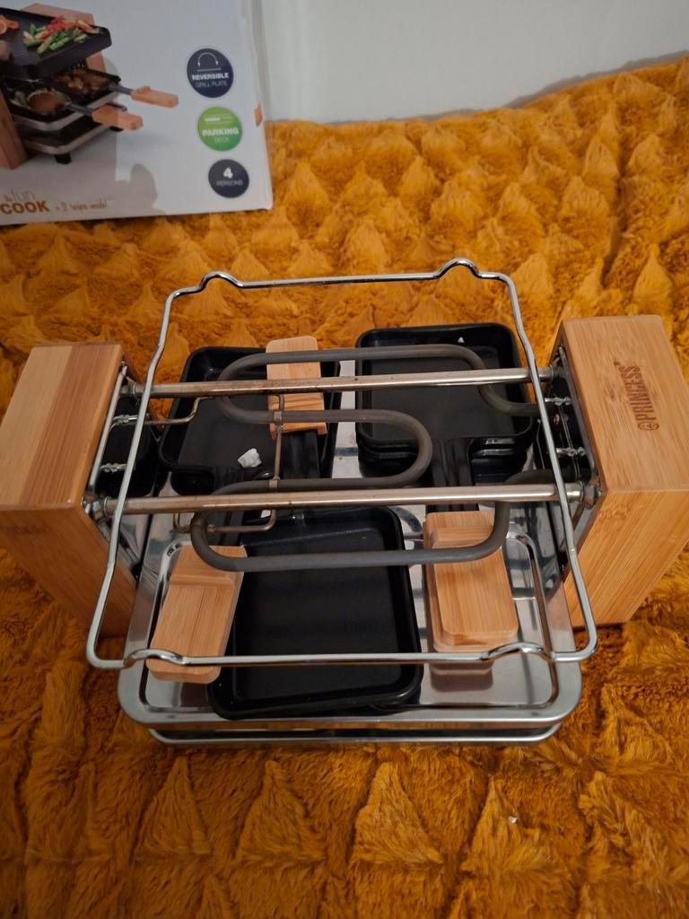 Gourmetstel Princess Raclette Pure 4 - Zo goed als nieuw