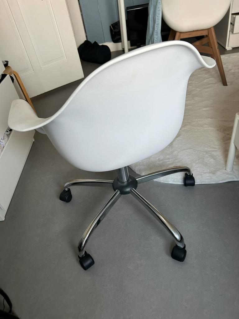 Gratis Bureaustoel - Comfortabel en functioneel