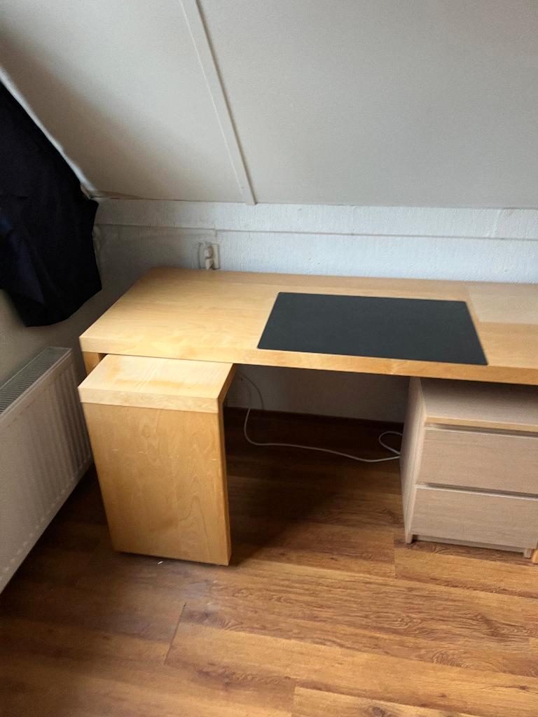 IKEA bureau MALM