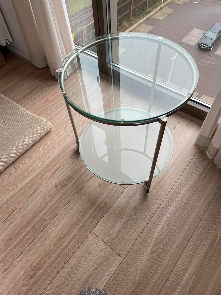 Bijzettafeltje gala op wielen