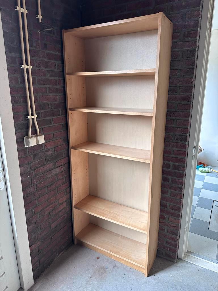 Gratis Billy kast - Ideaal voor opslag!