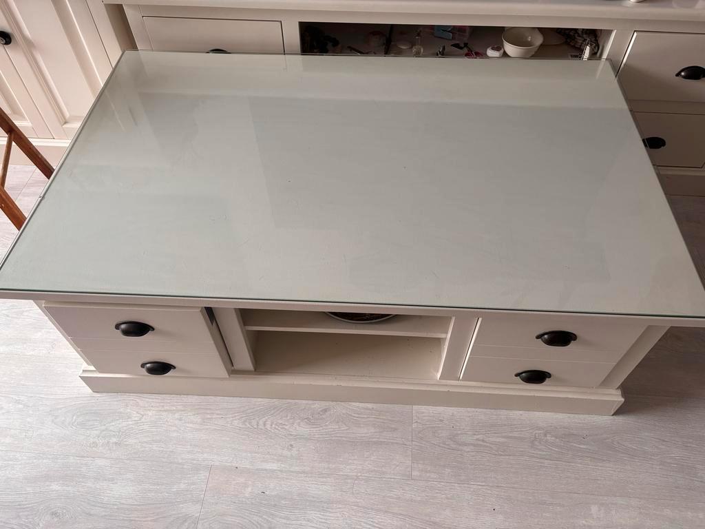 Zware salon tafel - gratis af te halen