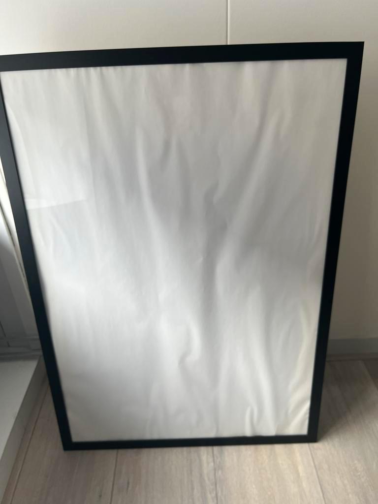 Lijst met zwarte rand en glas