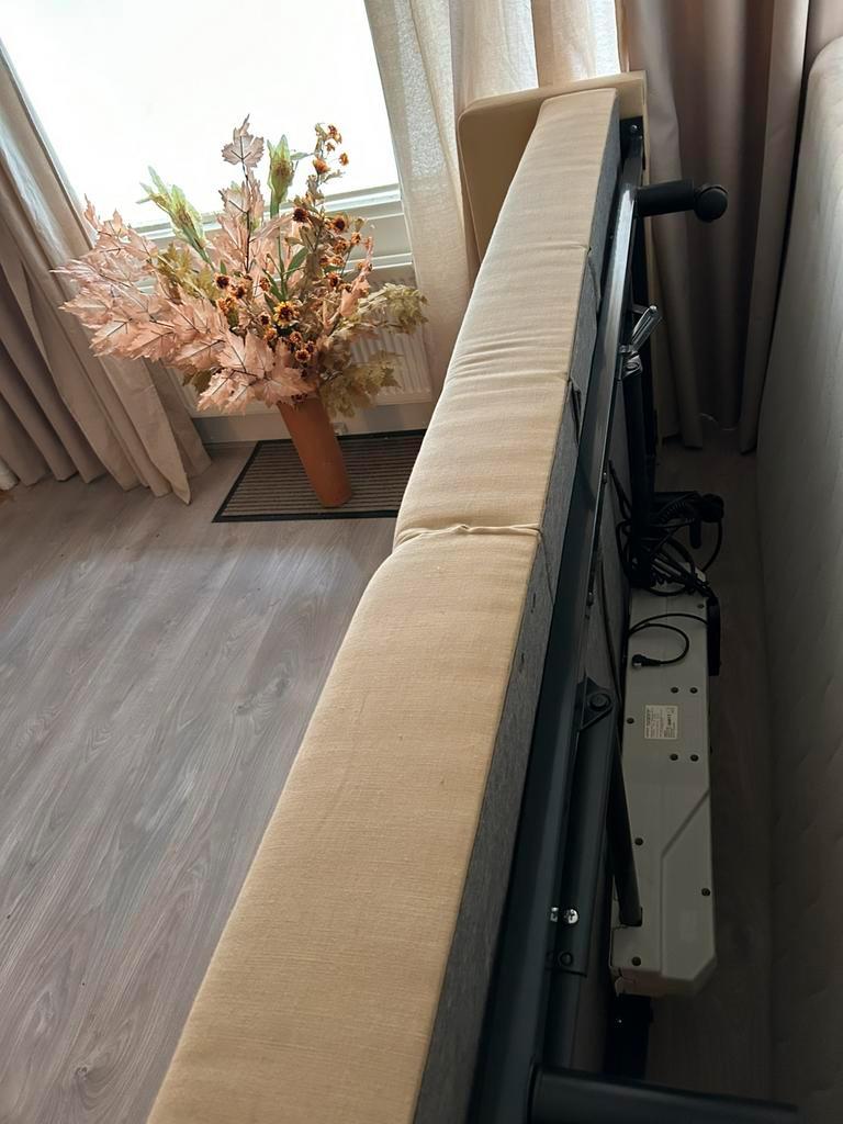 Eenpersoonsbed (elektrisch) gratis!