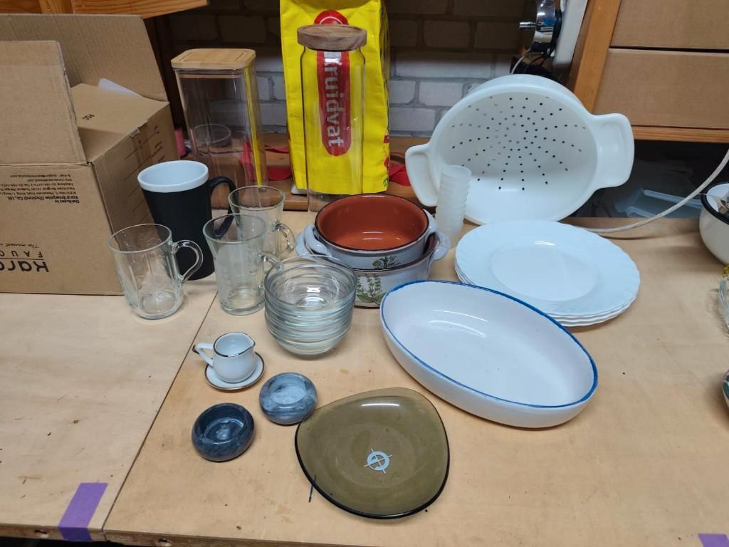 Serviesgoed Gratis af te halen,