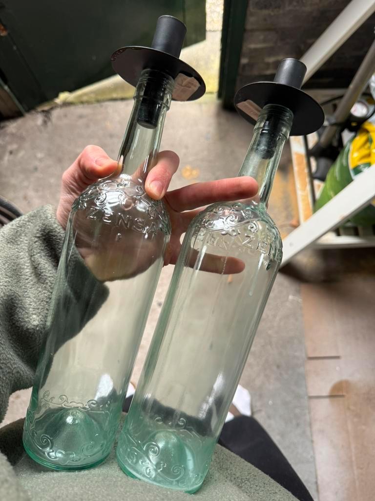 Leuke decoratie flessen met kaarsenhouder