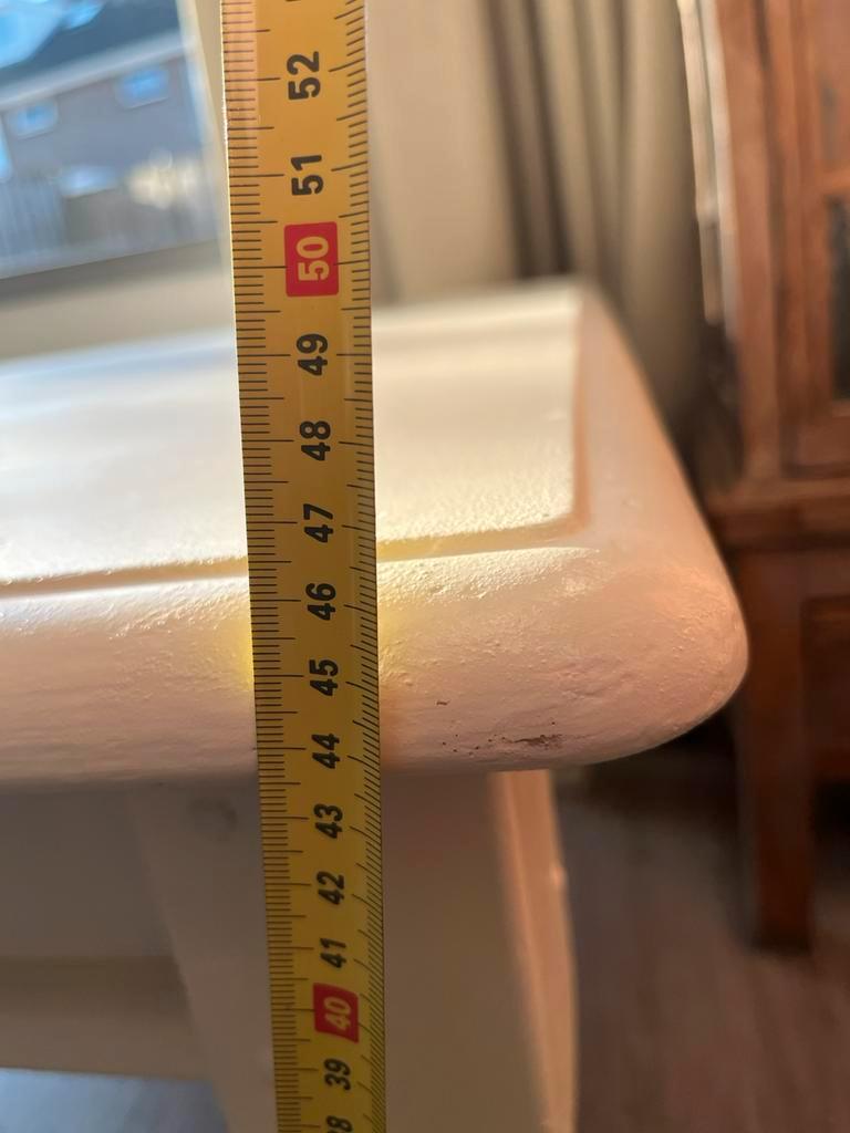 Grenen tafel gratis aangeboden