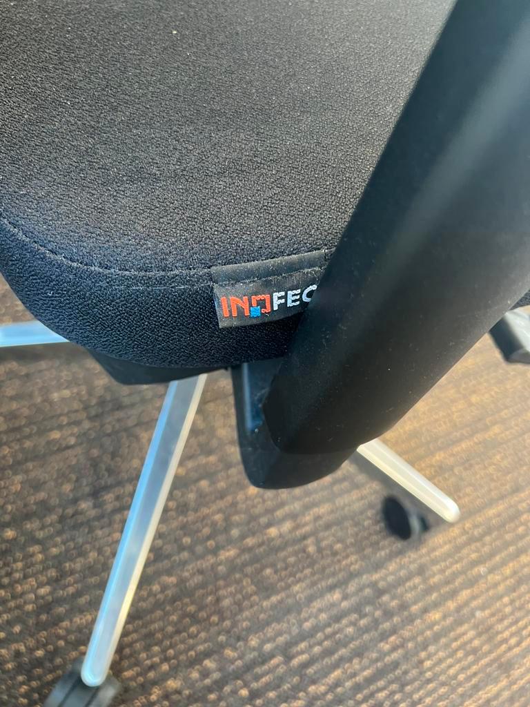 Bureaustoelen gratis af te halen (minimaal 2)